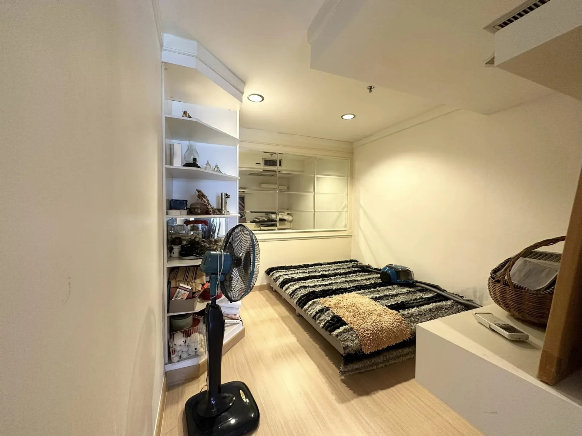 Property photos for The Waterford Diamond