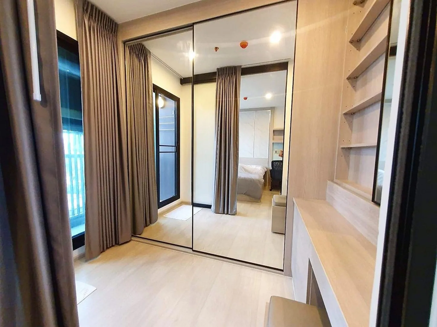 Property photos for Life Asoke