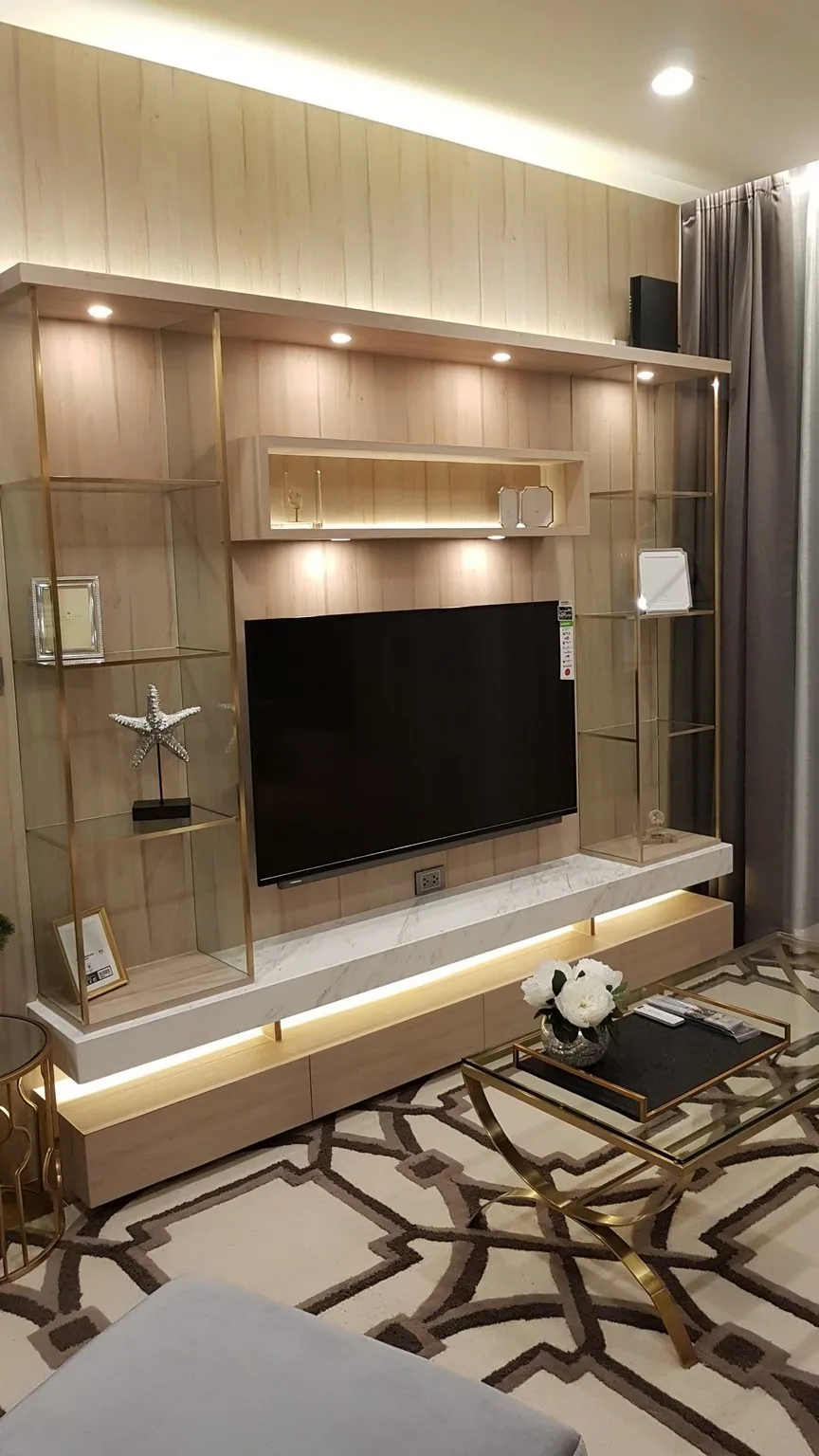 Property photos for Noble Ploenchit