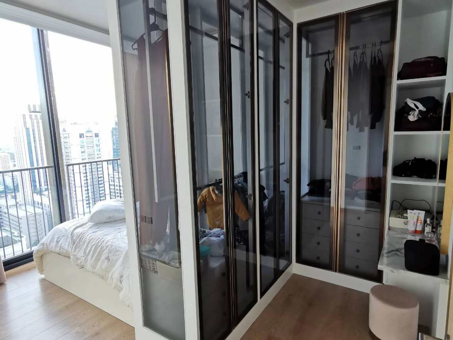 Property photos for Noble BE19