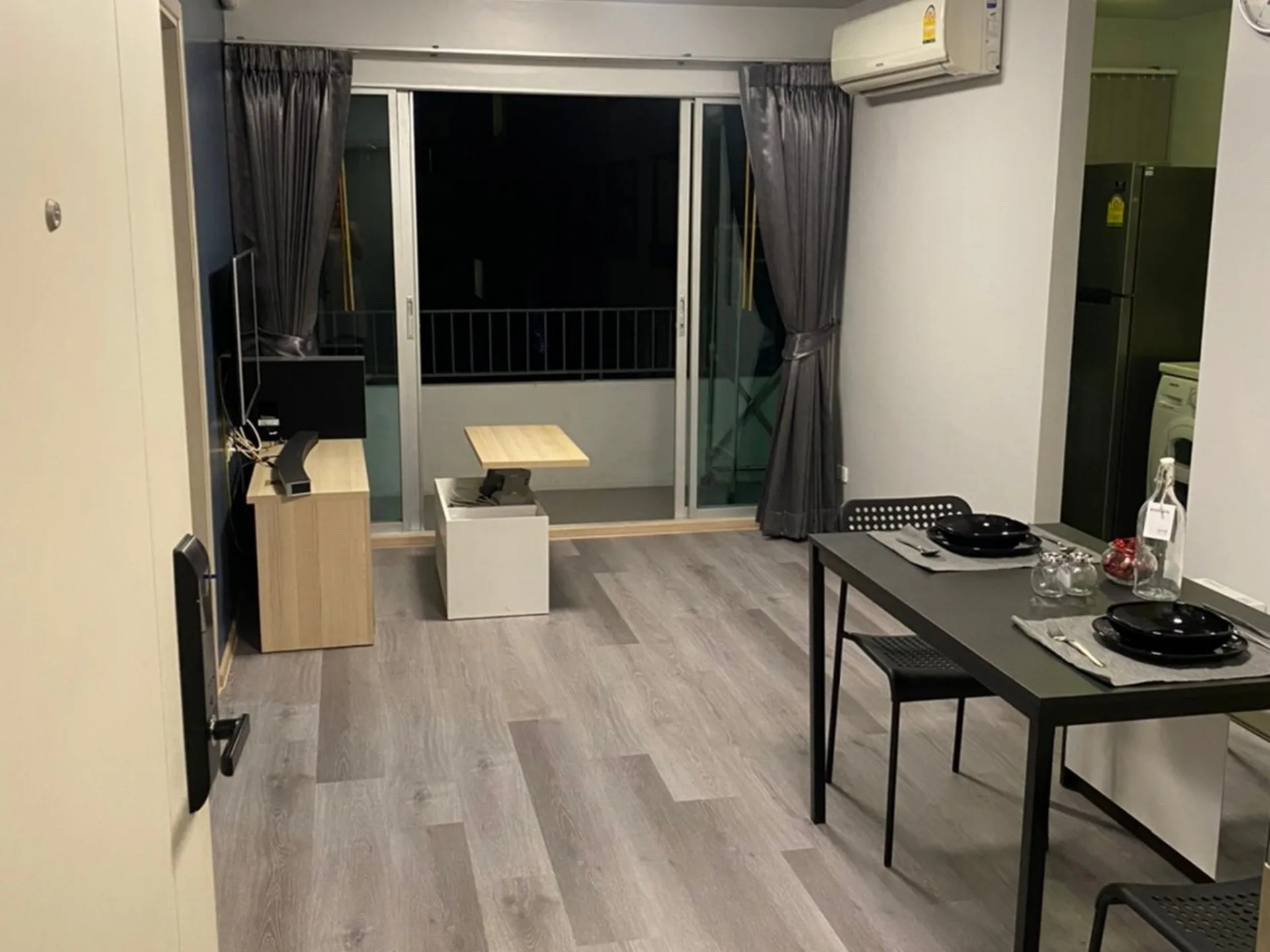 Property photos for Elio Del Ray
