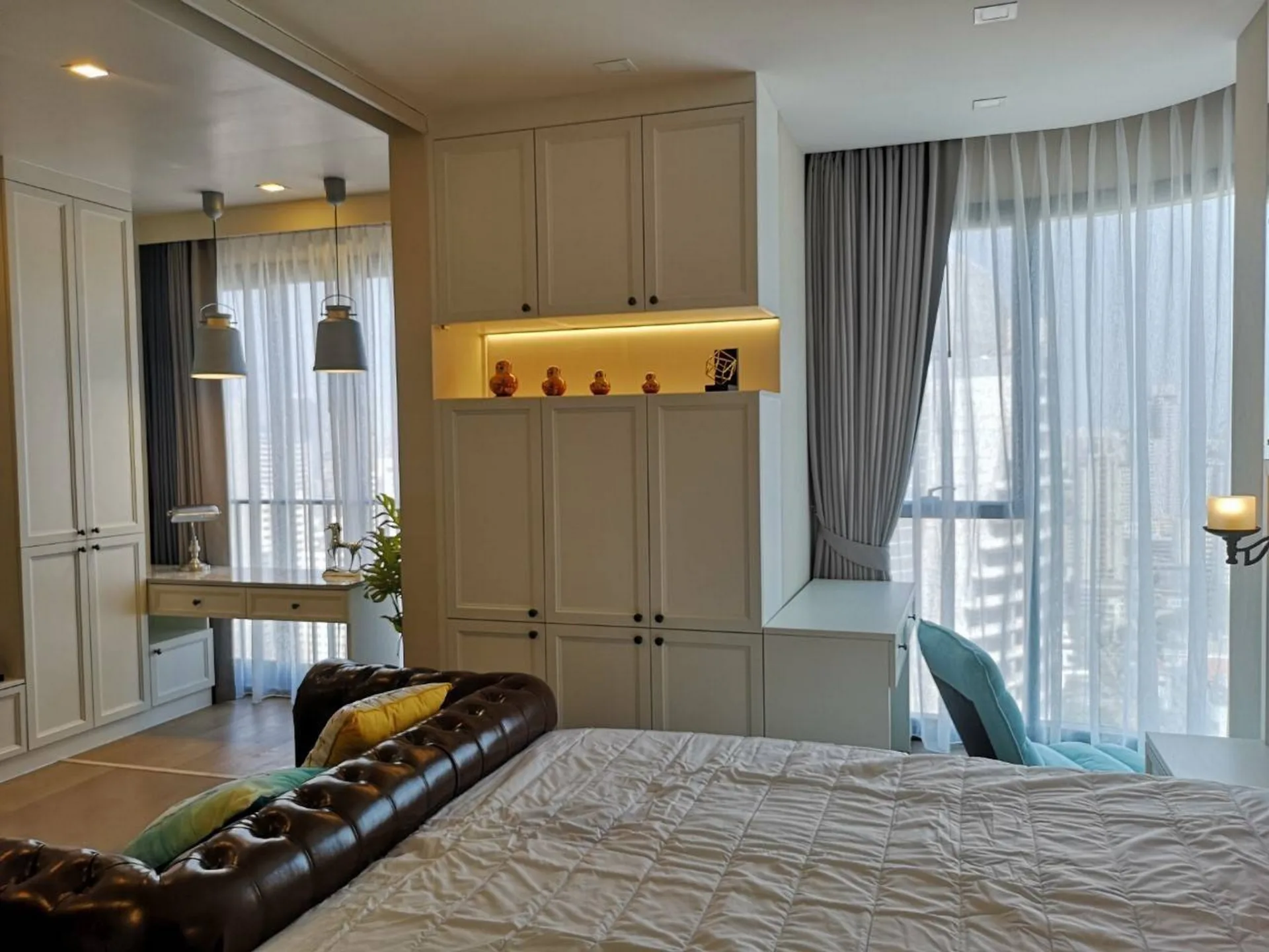 Property photos for Ashton Asoke