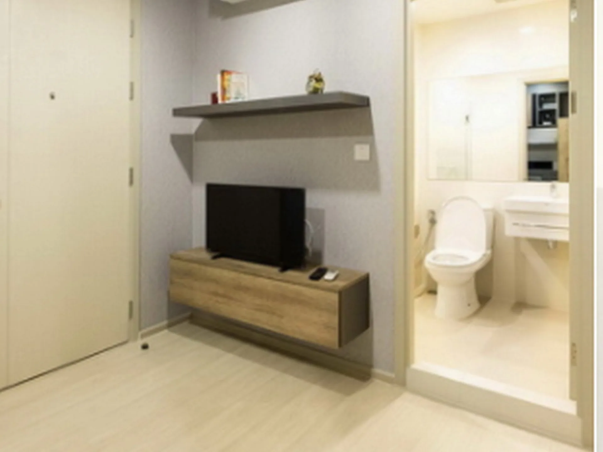 Property photos for Life Sukhumvit 48