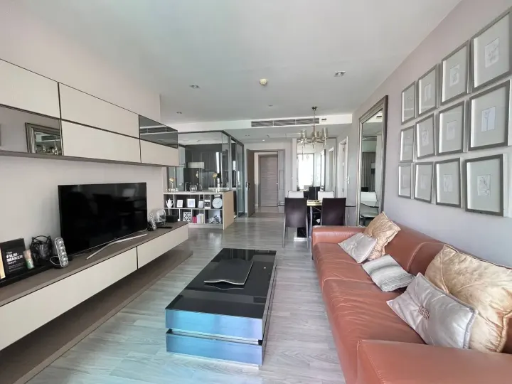 Property photos for The Room Sukhumvit 69