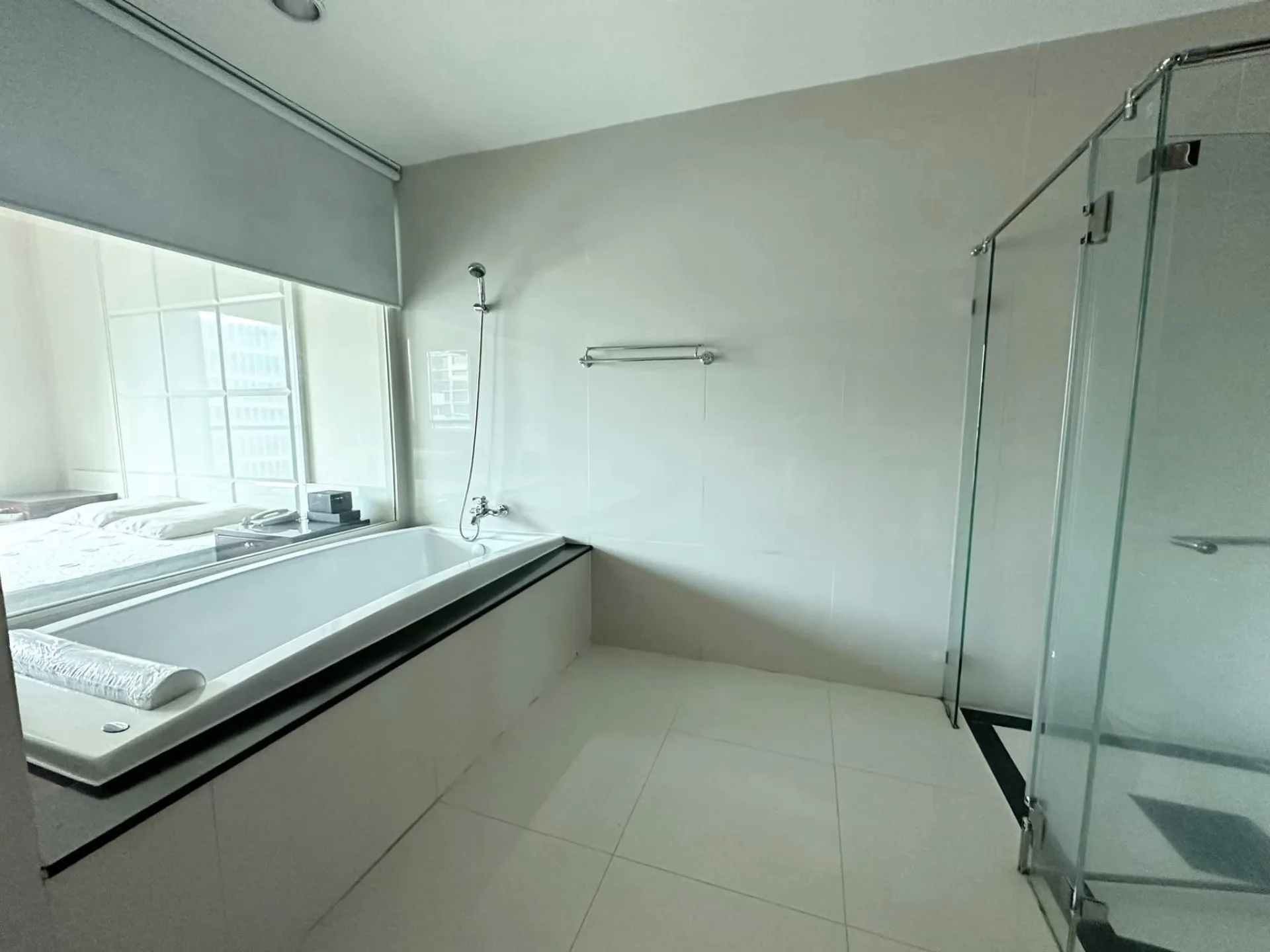 Property photos for The Address Chidlom