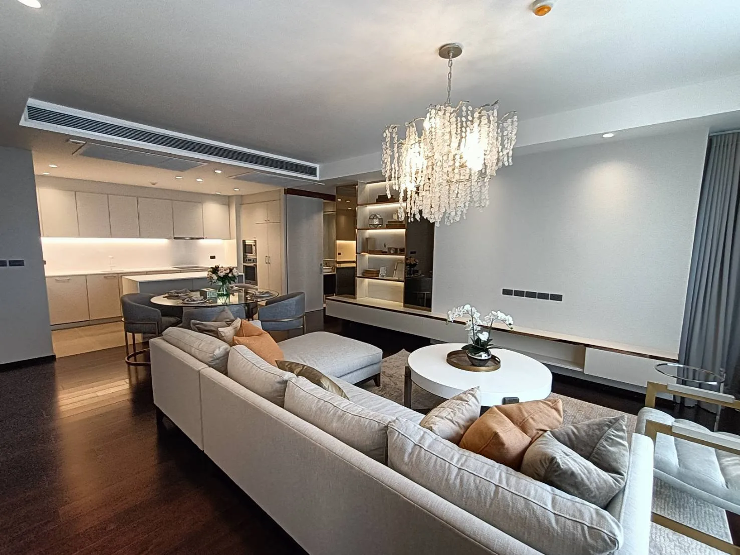 Property photos for La Citta Delre Thonglor 16
