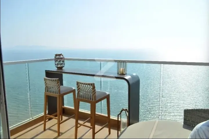 Property photos for Cetus Beachfront Pattaya