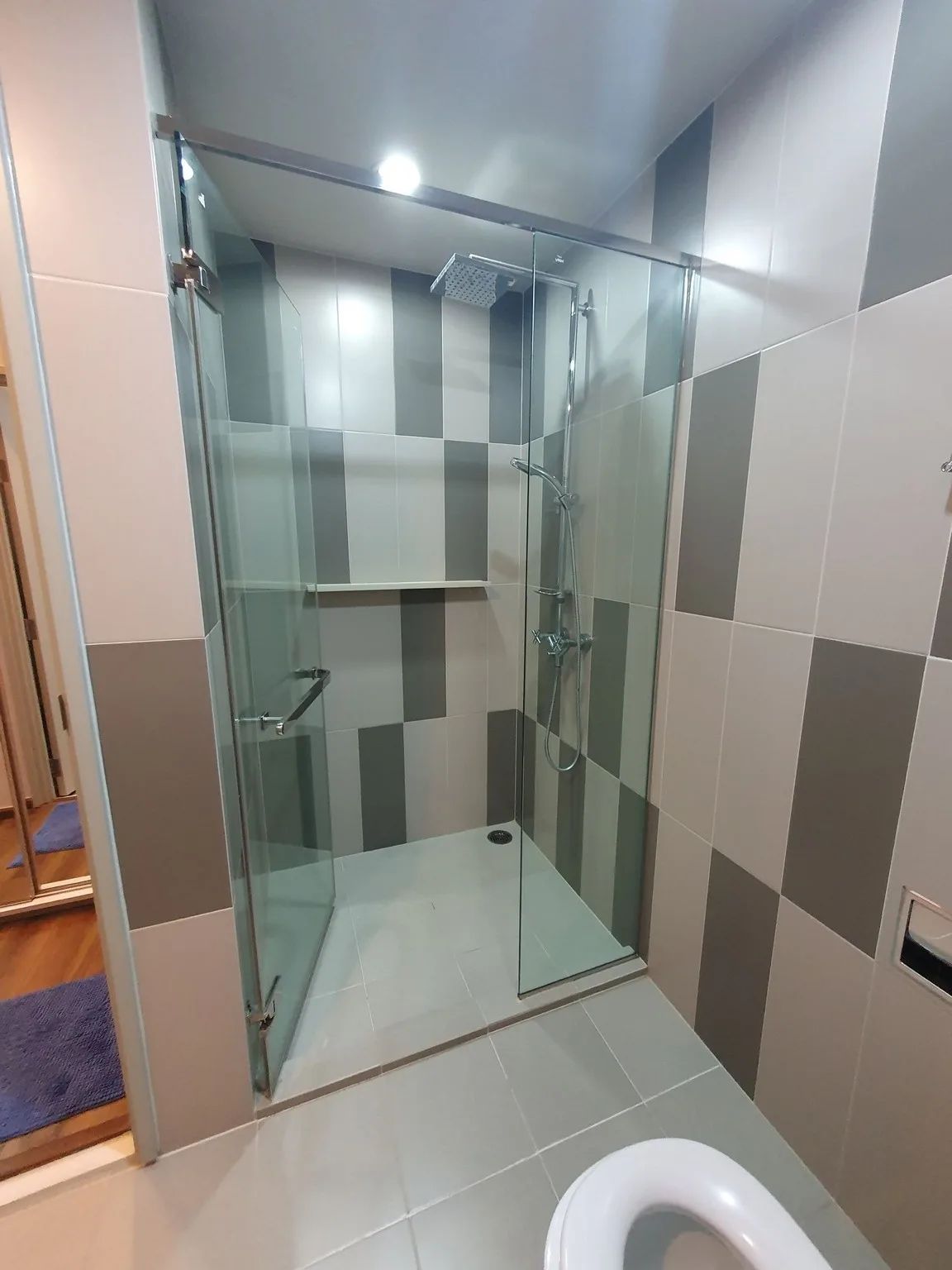 Property photos for Onyx Phaholyothin