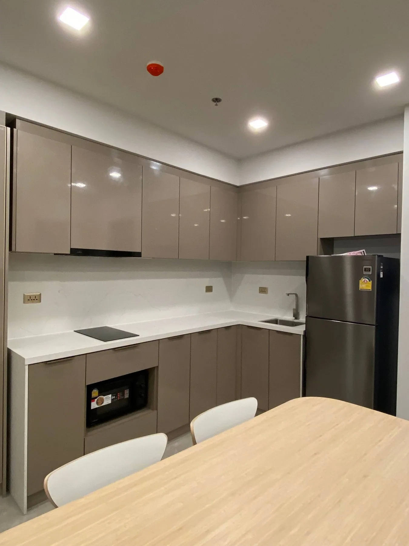 Property photos for One 9 Five Asoke - Rama 9