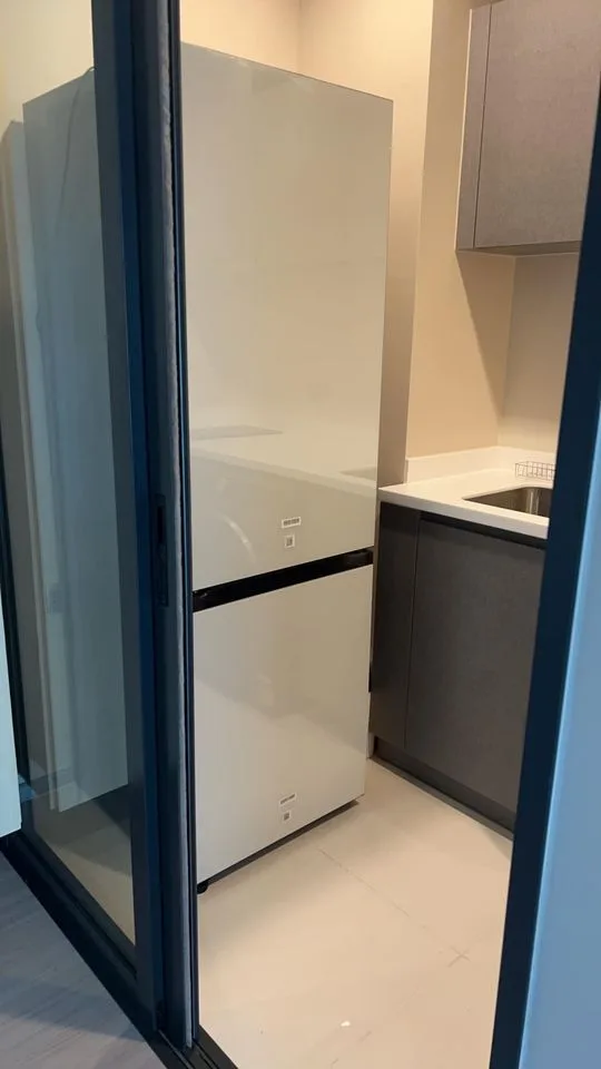 Property photos for Life Asoke Hype