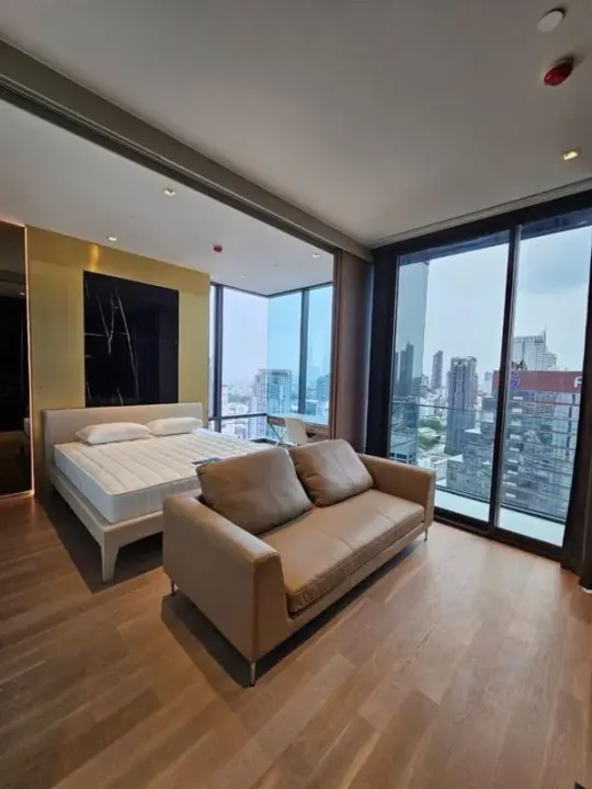 Property photos for Ashton Silom