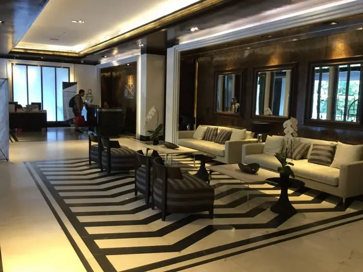 Property photos for The Crest Sukhumvit 34