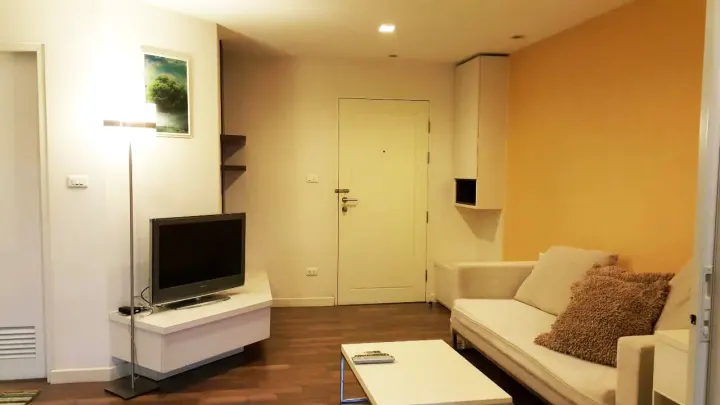 Property photos for The Room Sukhumvit 79