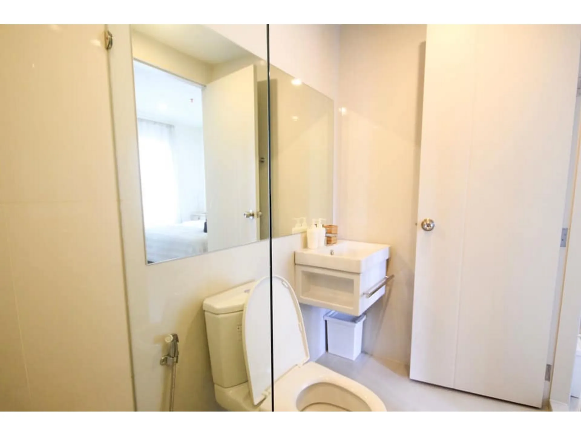 Property photos for Life Asoke