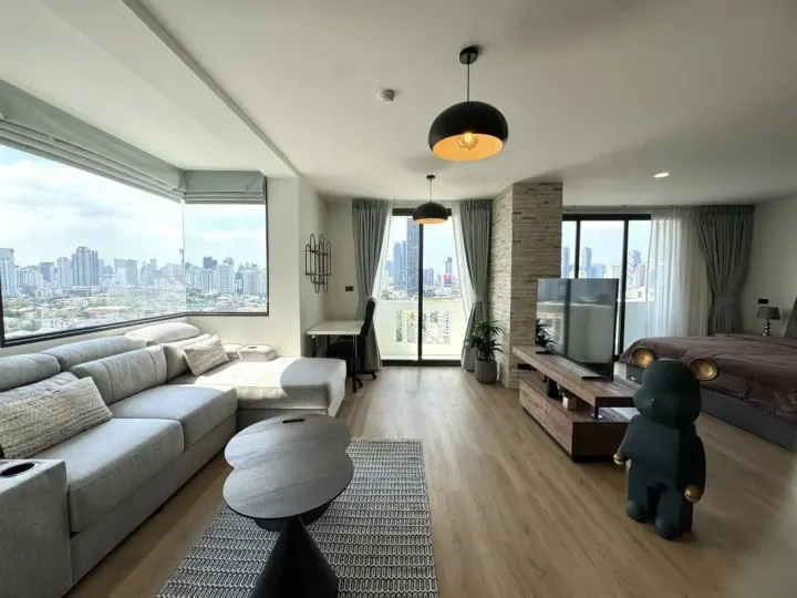 Property photos for Jc.tower