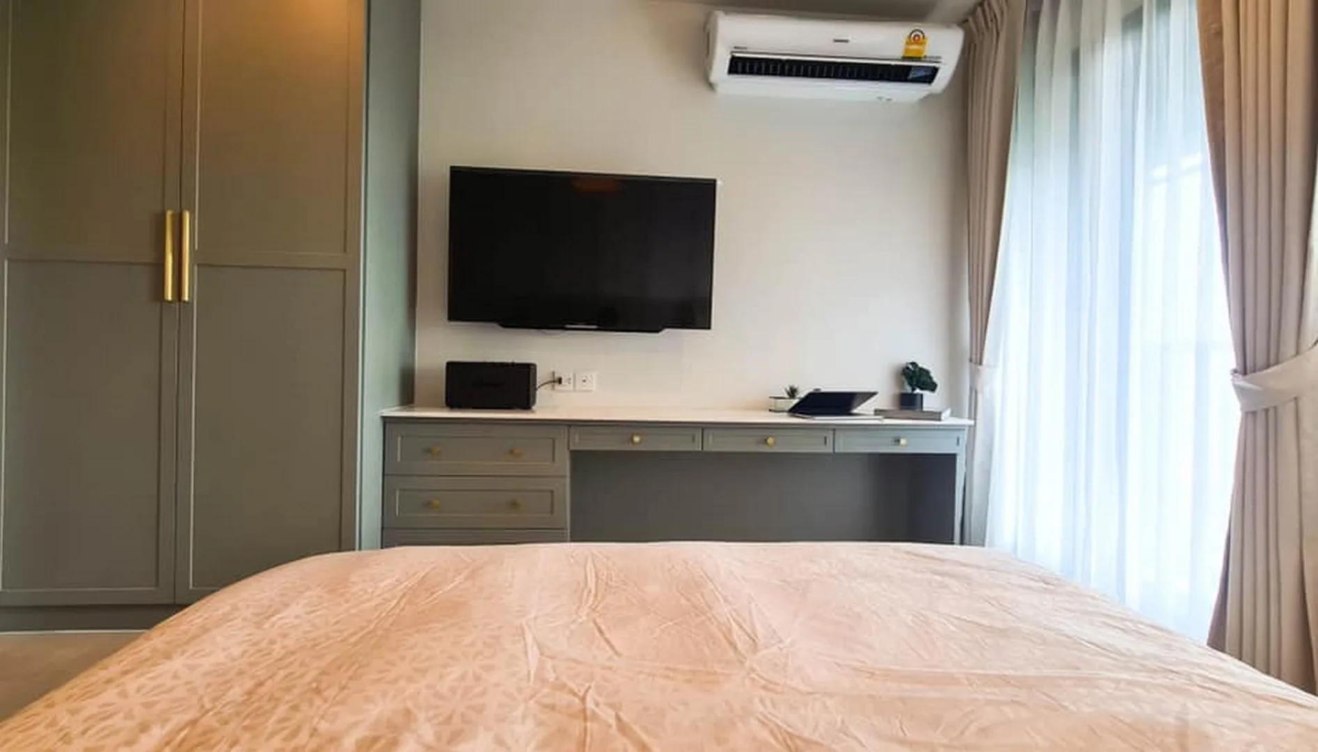 Property photos for Life One Wireless