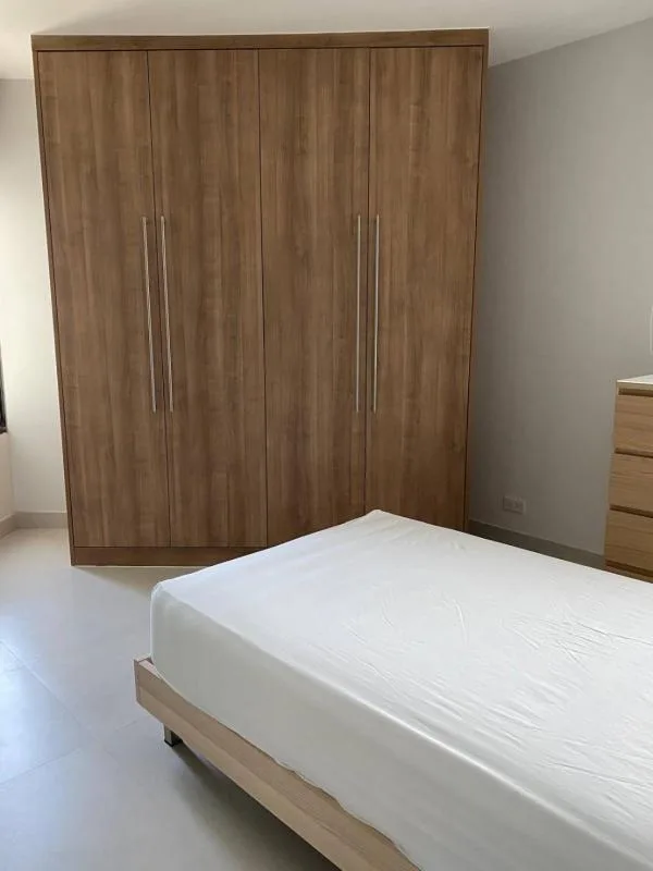 Property photos for Sathorn Gardens