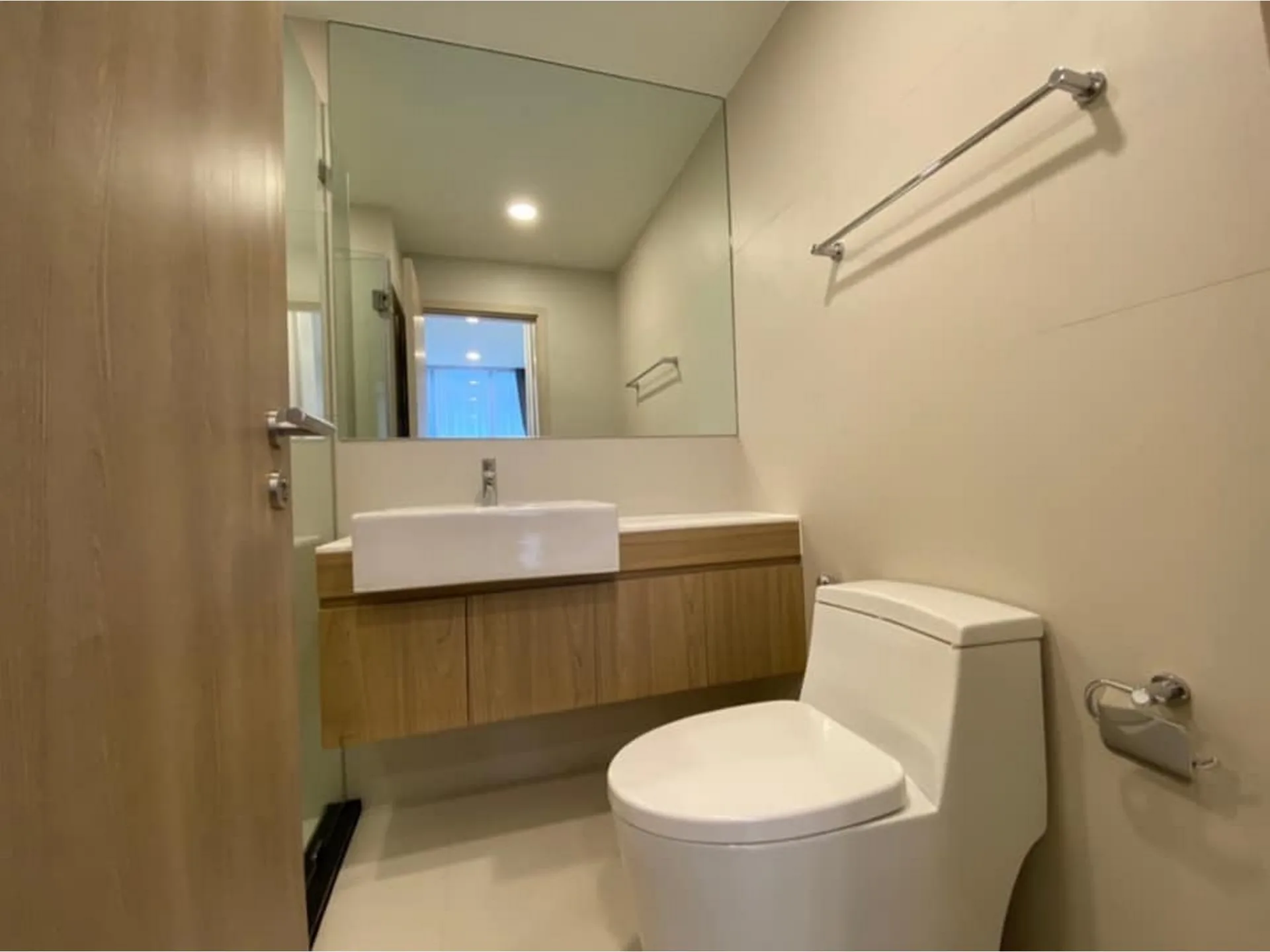 Property photos for Noble Ambience Sukhumvit 42