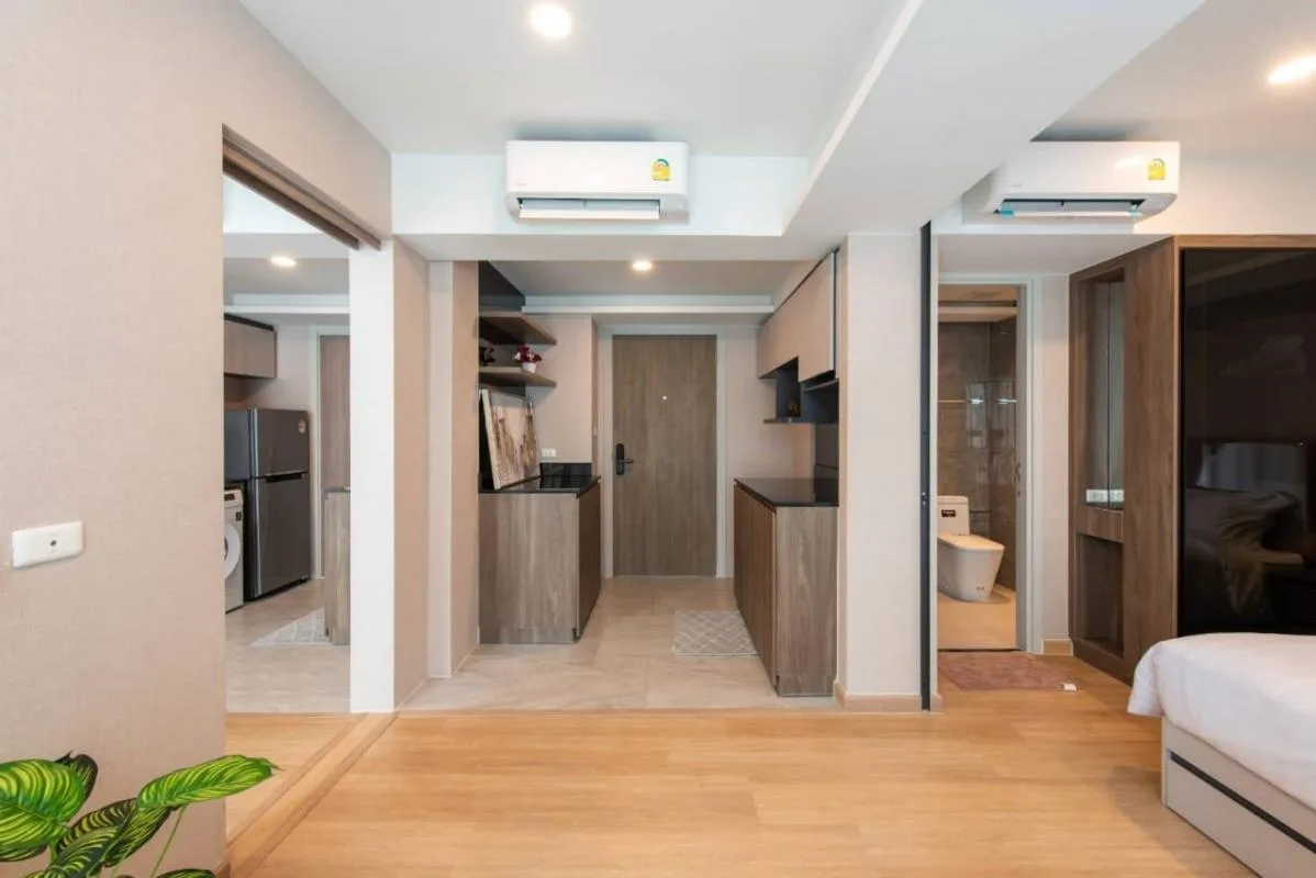 Property photos for Lloyd Soonvijai-thonglor