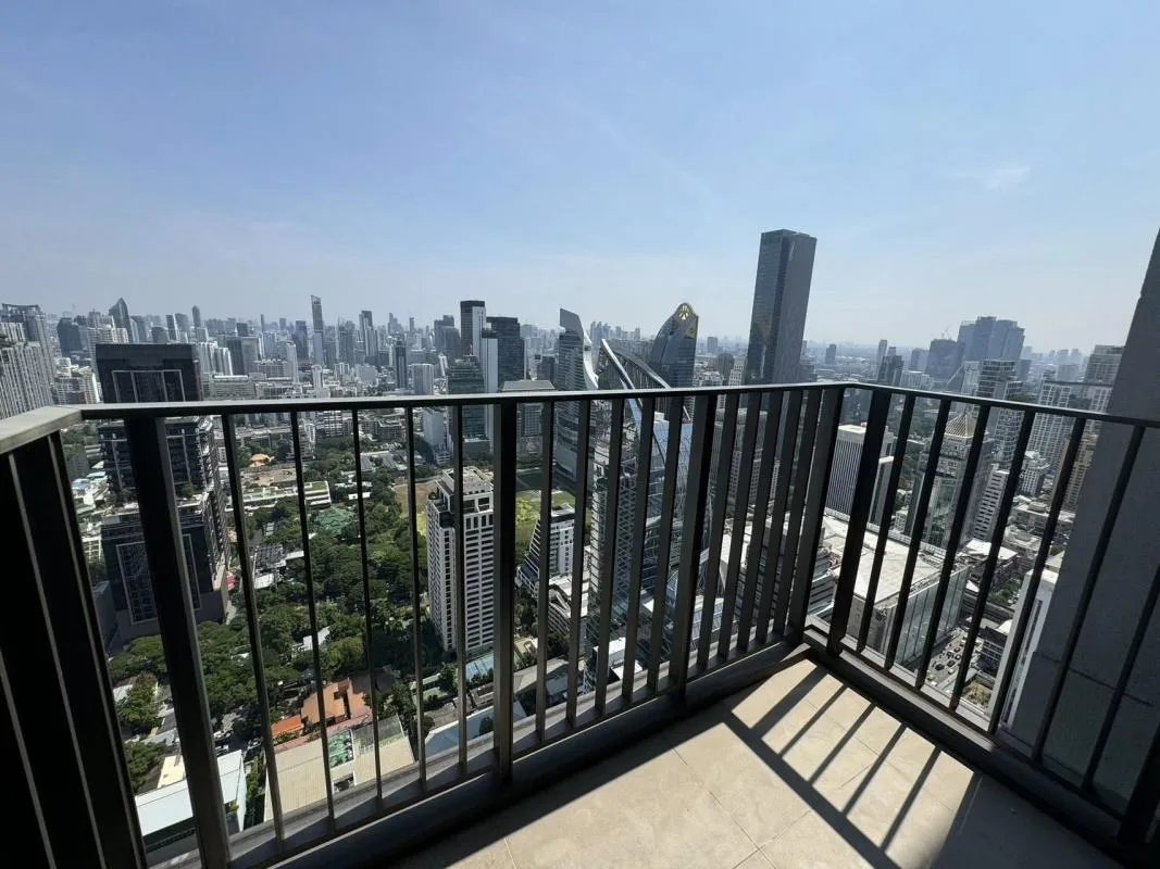 Property photos for 28 Chidlom