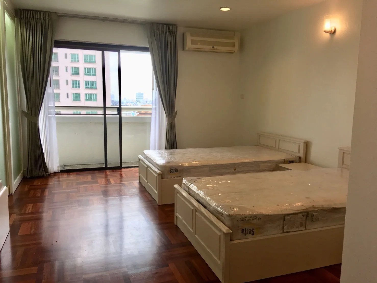 Property photos for Baan Suanpetch