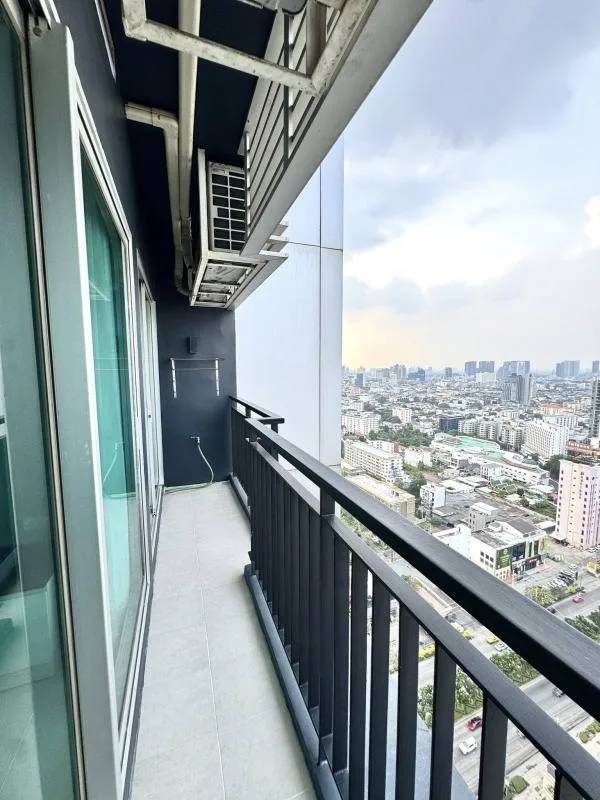 Property photos for Life Ratchadapisek