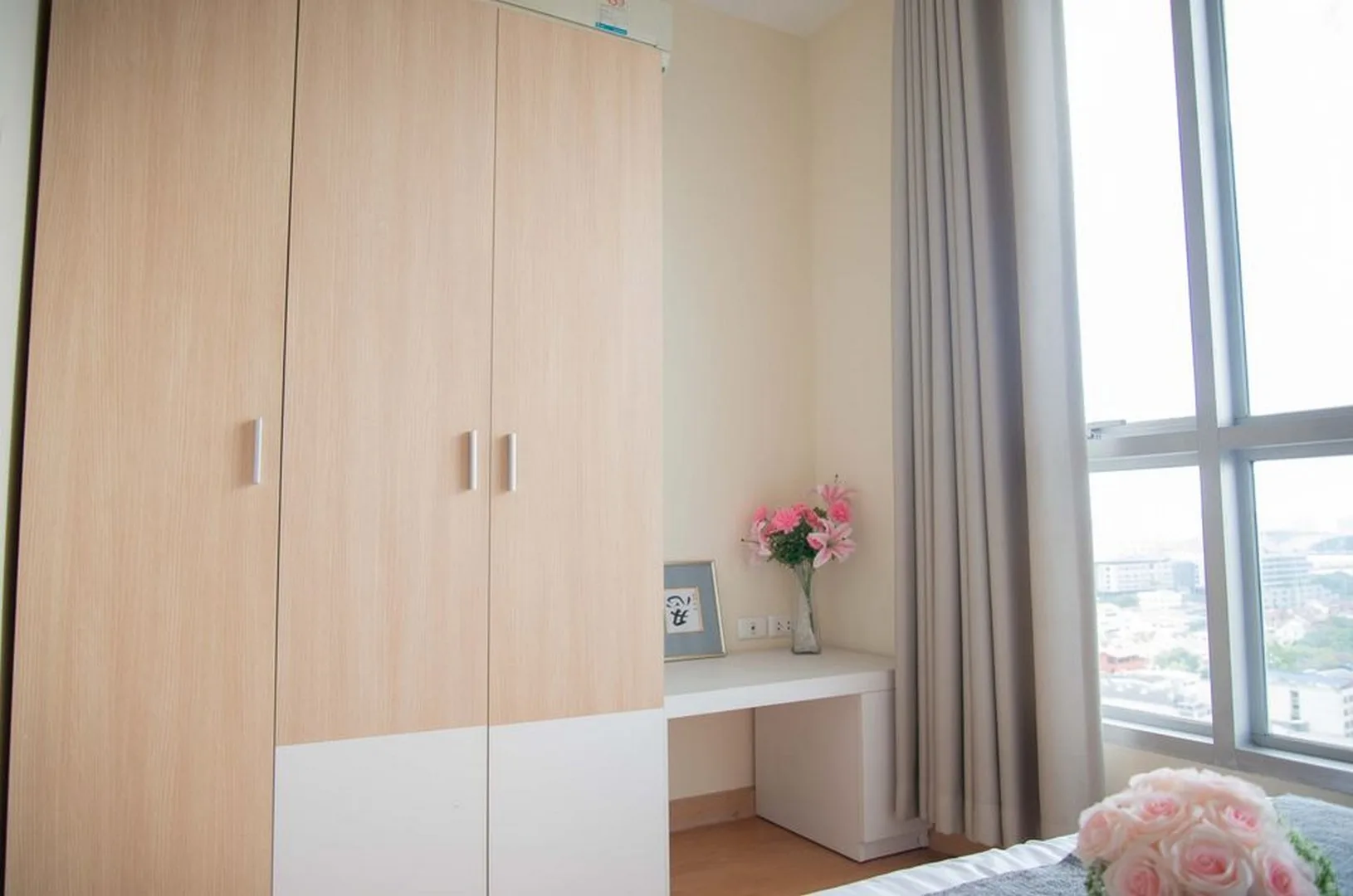 Property photos for Life @ Phahon - Ari