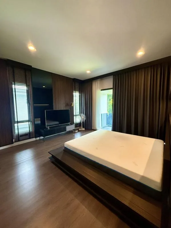 Property photos for Setthasiri Krungthep Kreetha 2