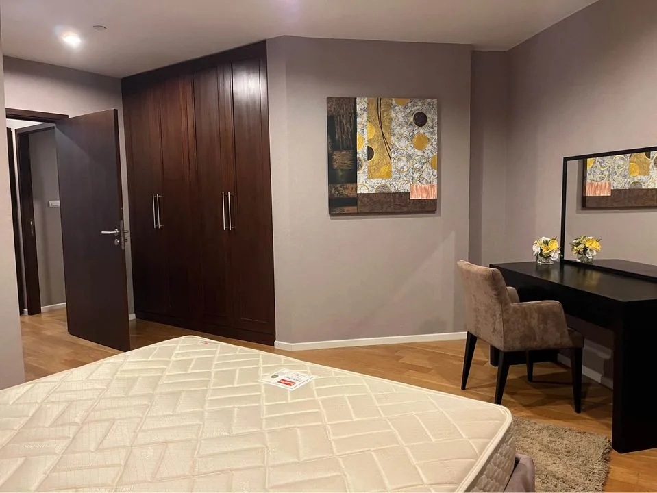 Property photos for Sathorn Gardens