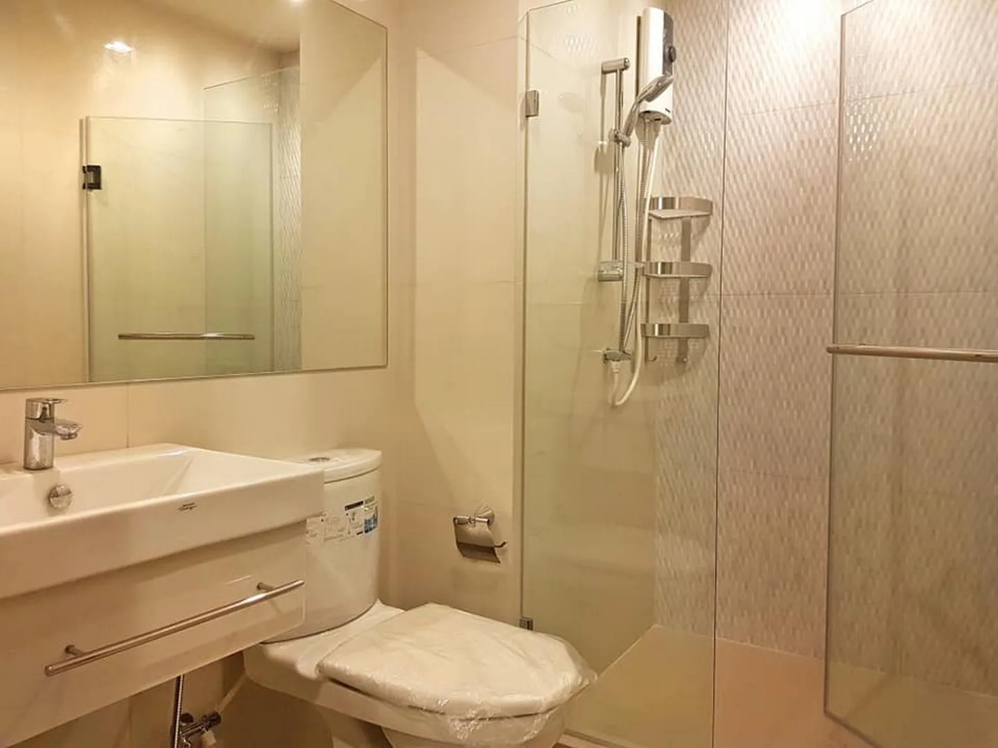 Property photos for Life Sukhumvit 48