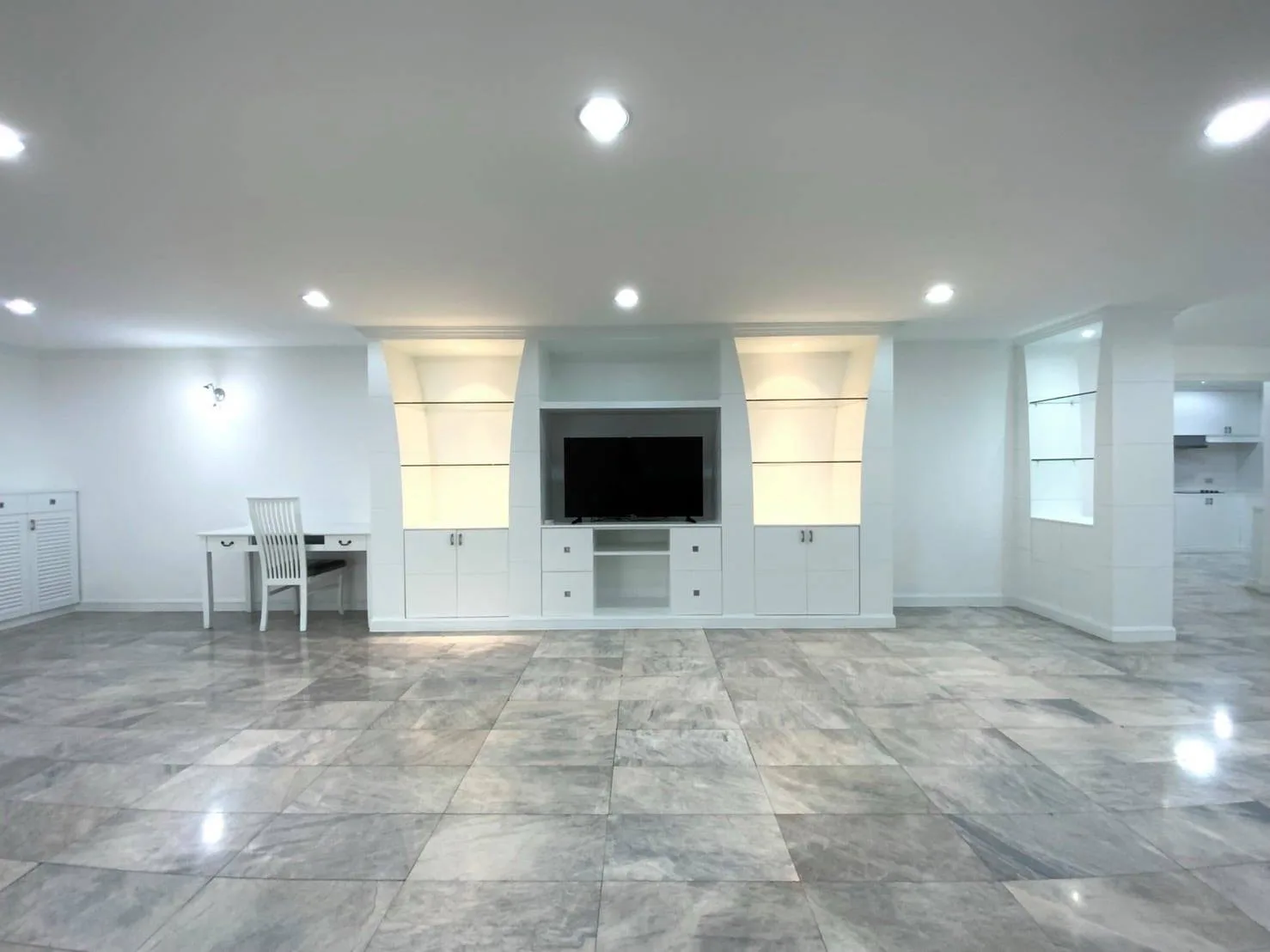 Property photos for Regent On The Park 3