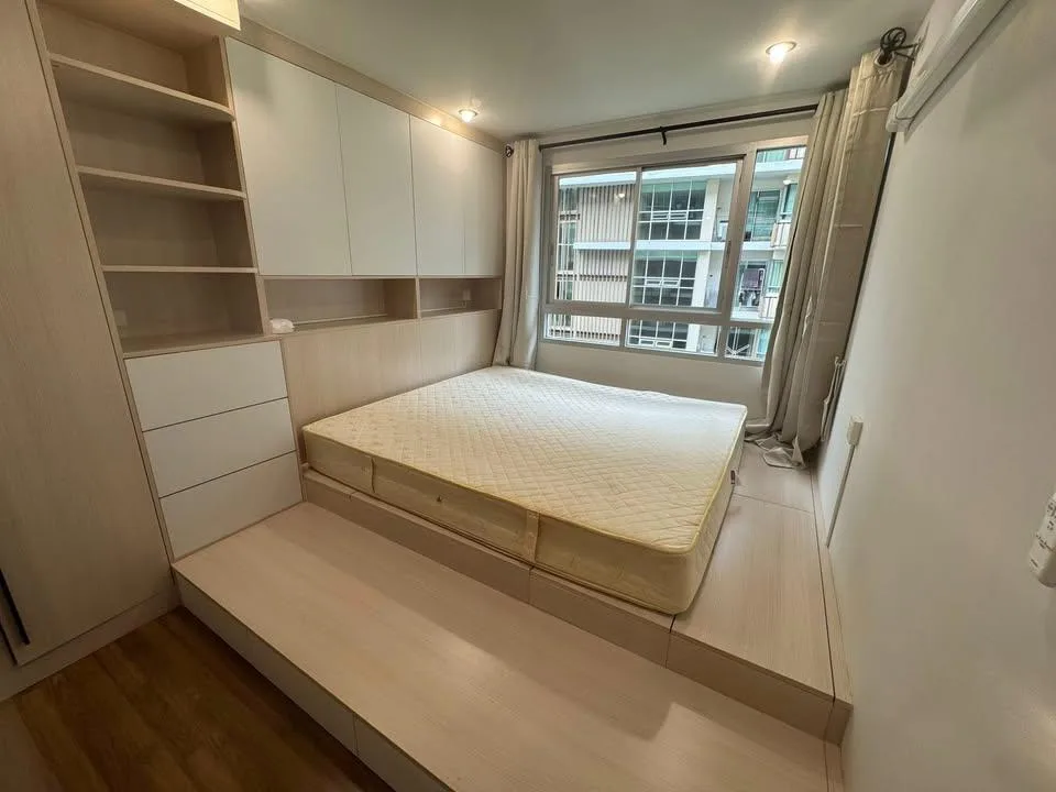 Property photos for The Clover Thonglor