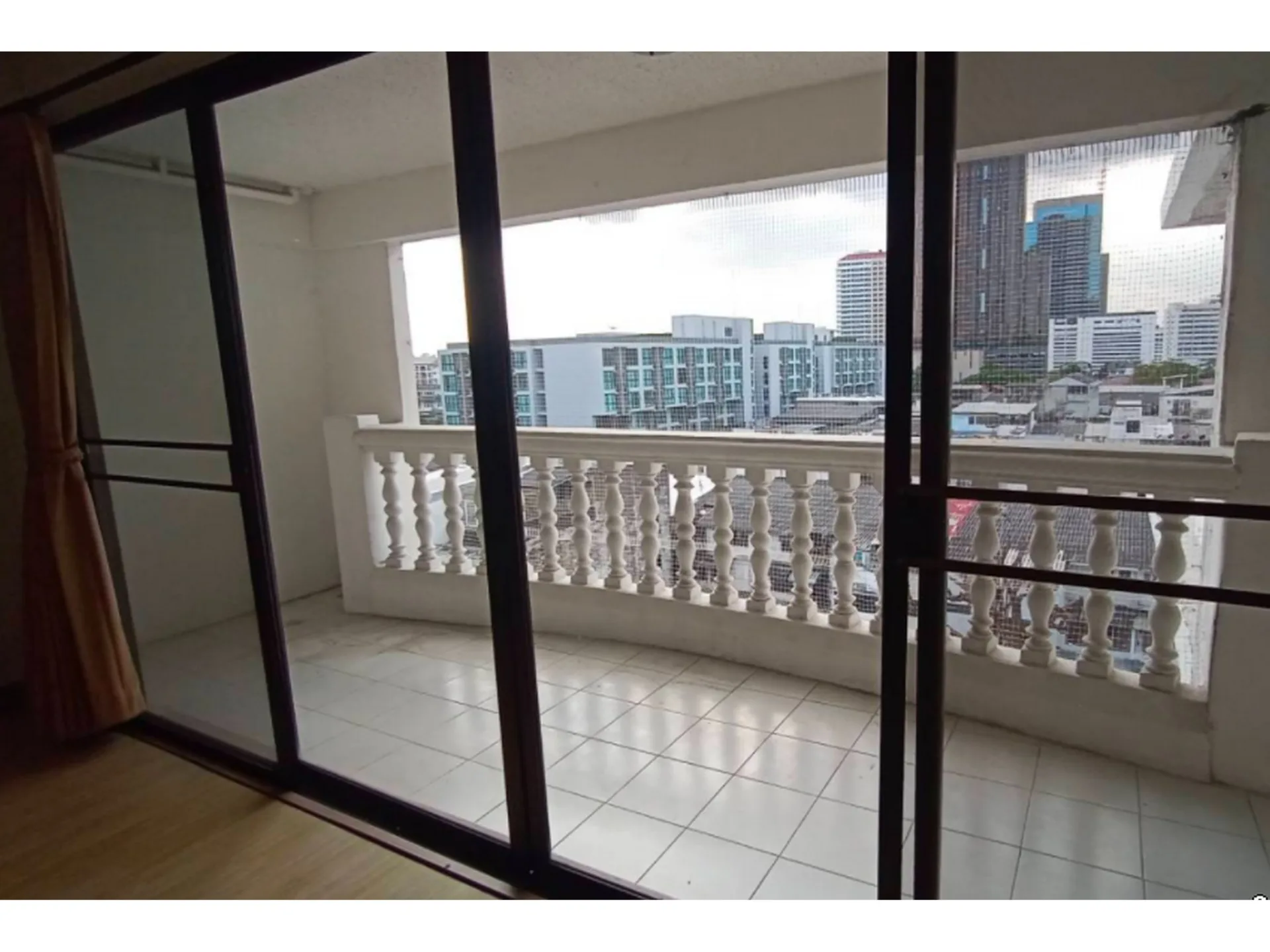 Property photos for 38 Mansion