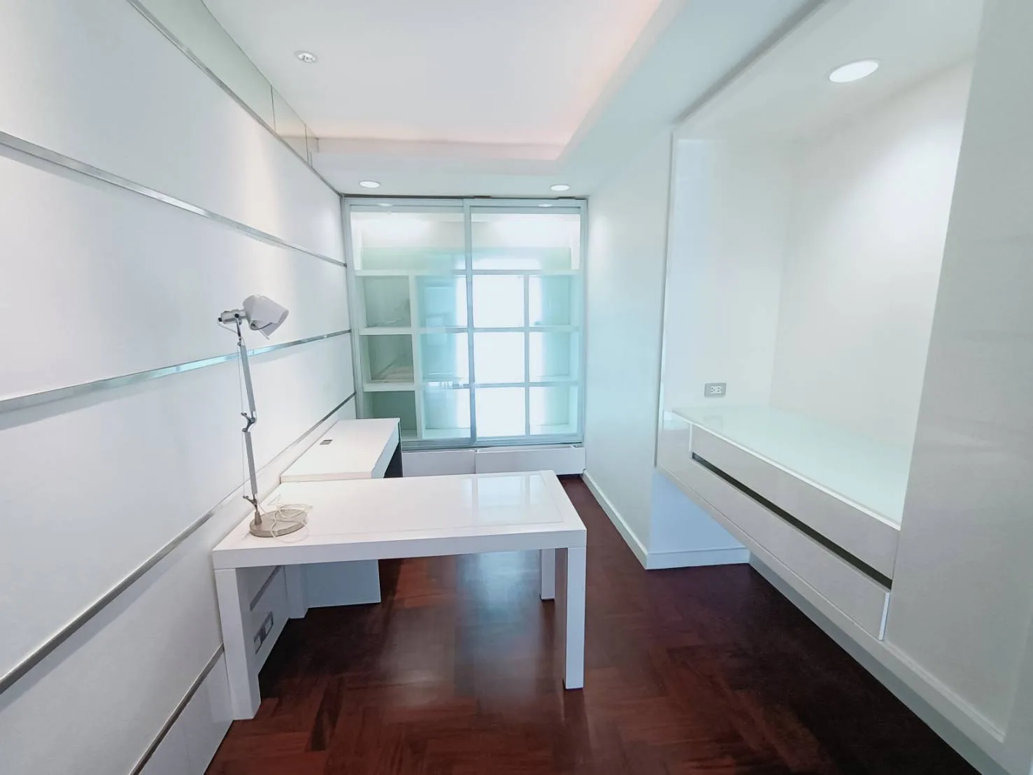 Property photos for Tonson Court