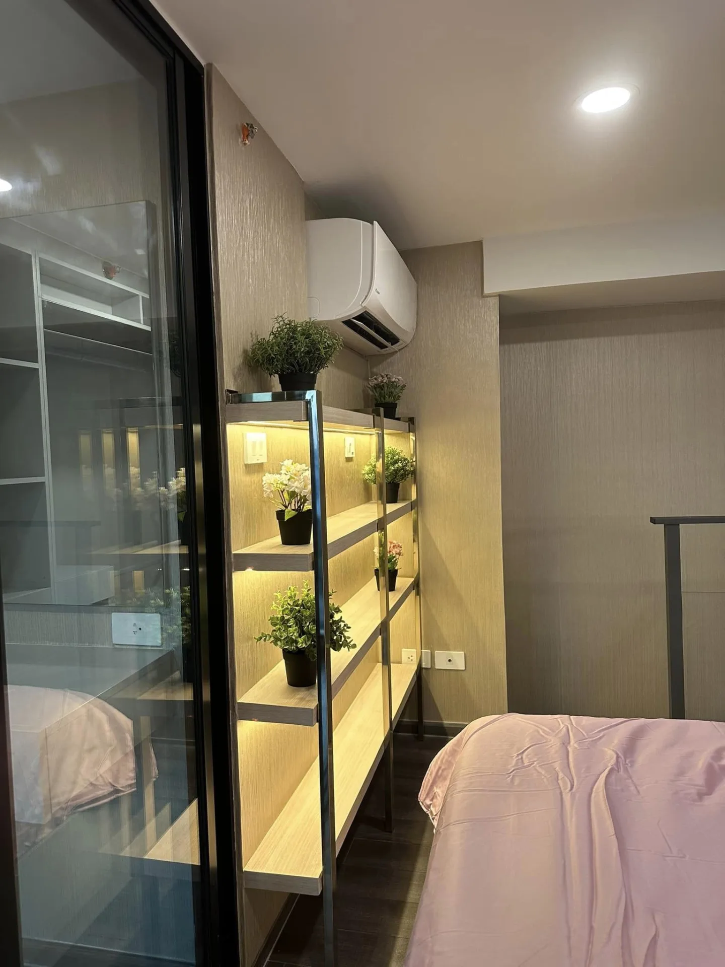 Property photos for KnightsBridge Space ??? Rama9