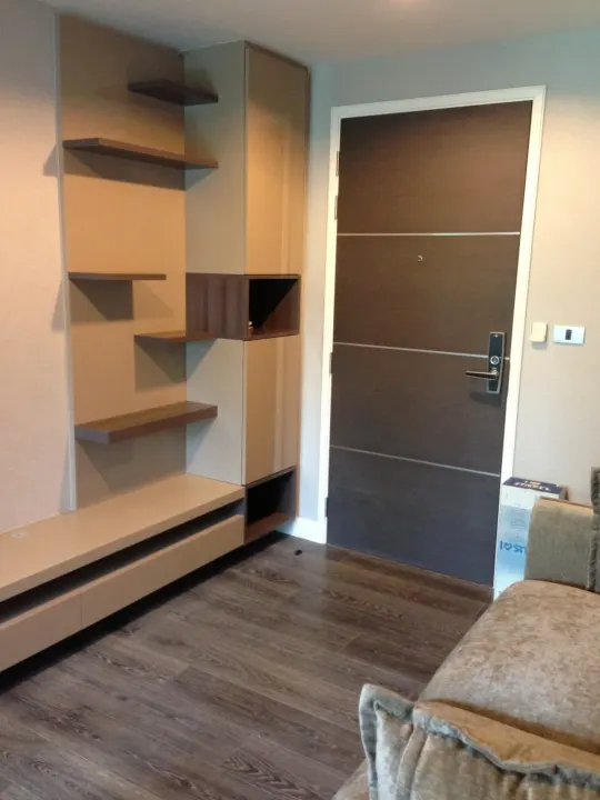 Property photos for The Crest Sukhumvit 49