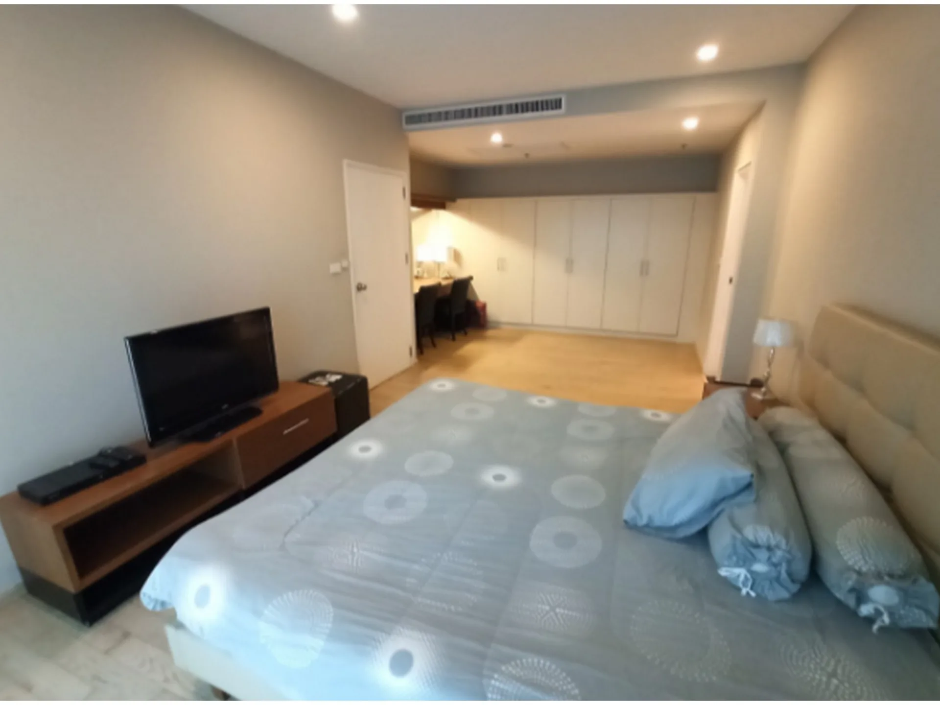 Property photos for Noble Remix