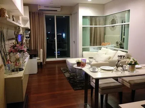 Property photos for Ivy Thonglor