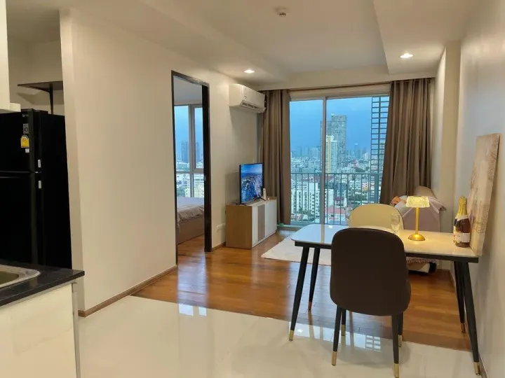 Property photos for THE LINE Phahonyothin Park