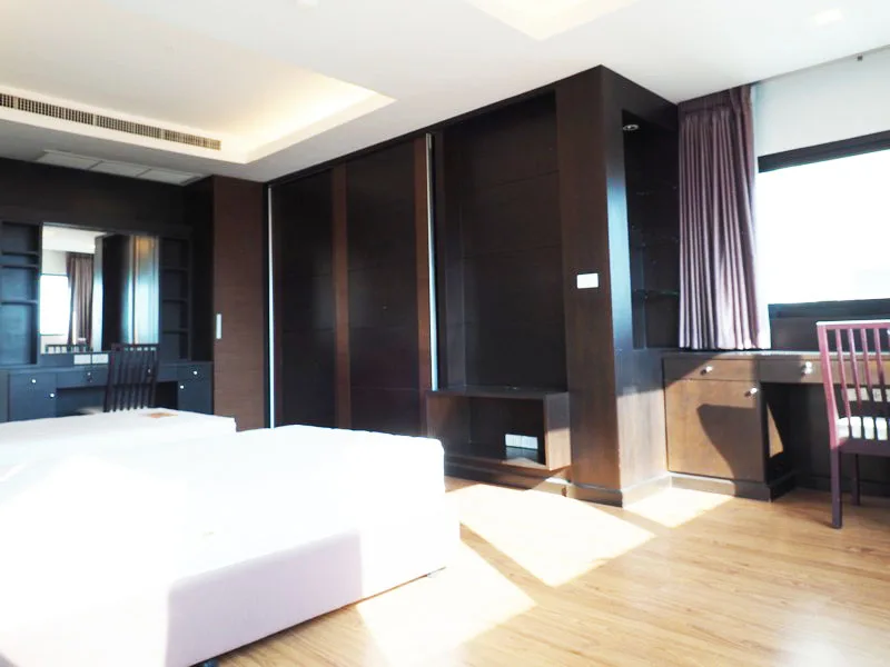 Property photos for Sathorn Gardens