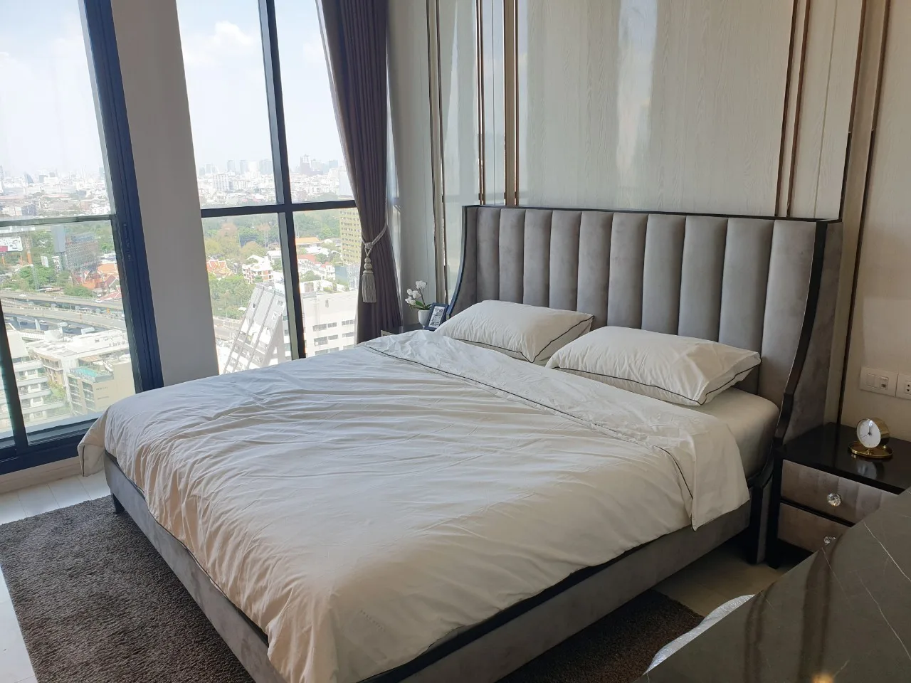 Property photos for Noble Ploenchit