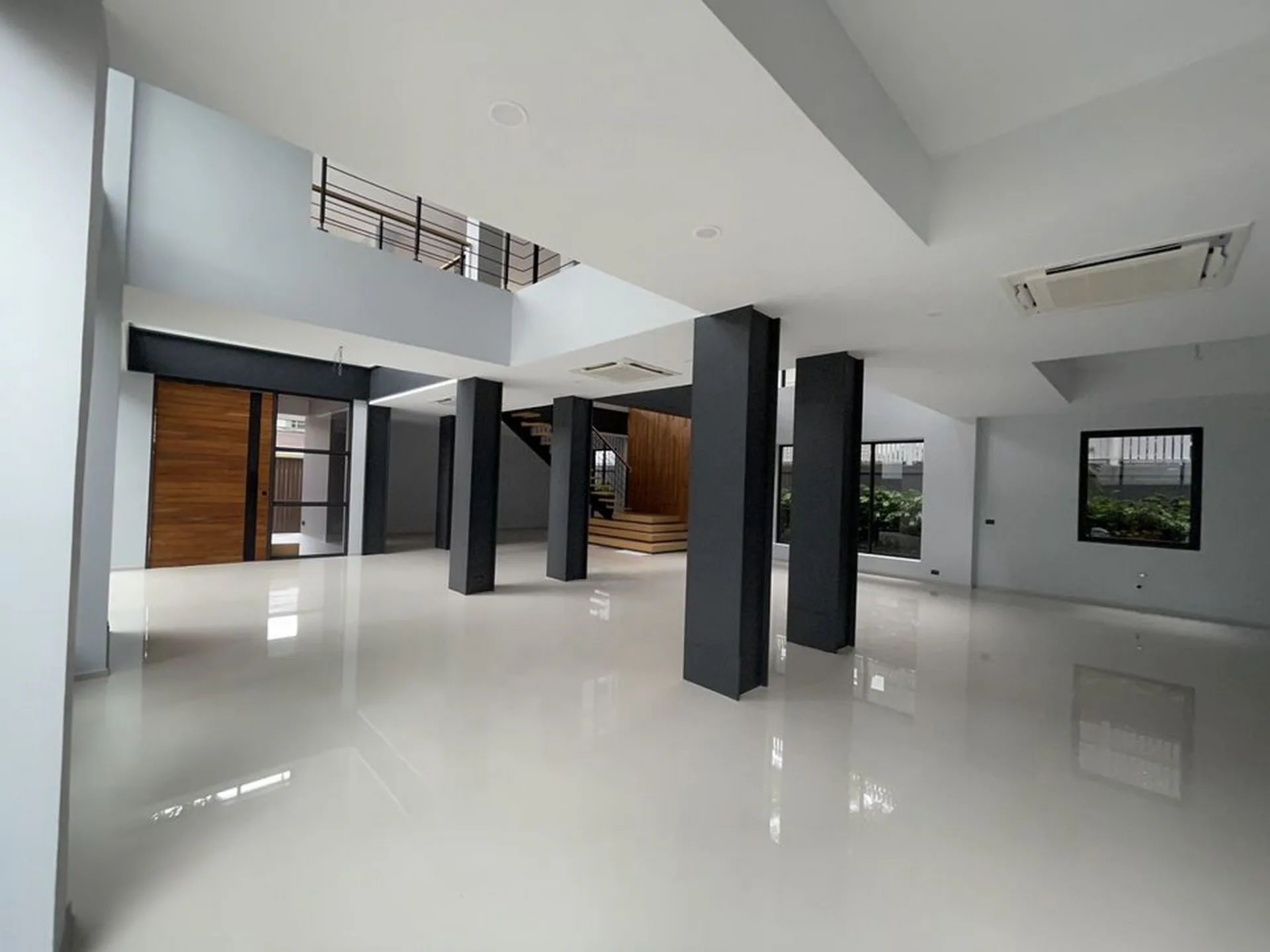 Property photos for Single House Pridi Soi 26