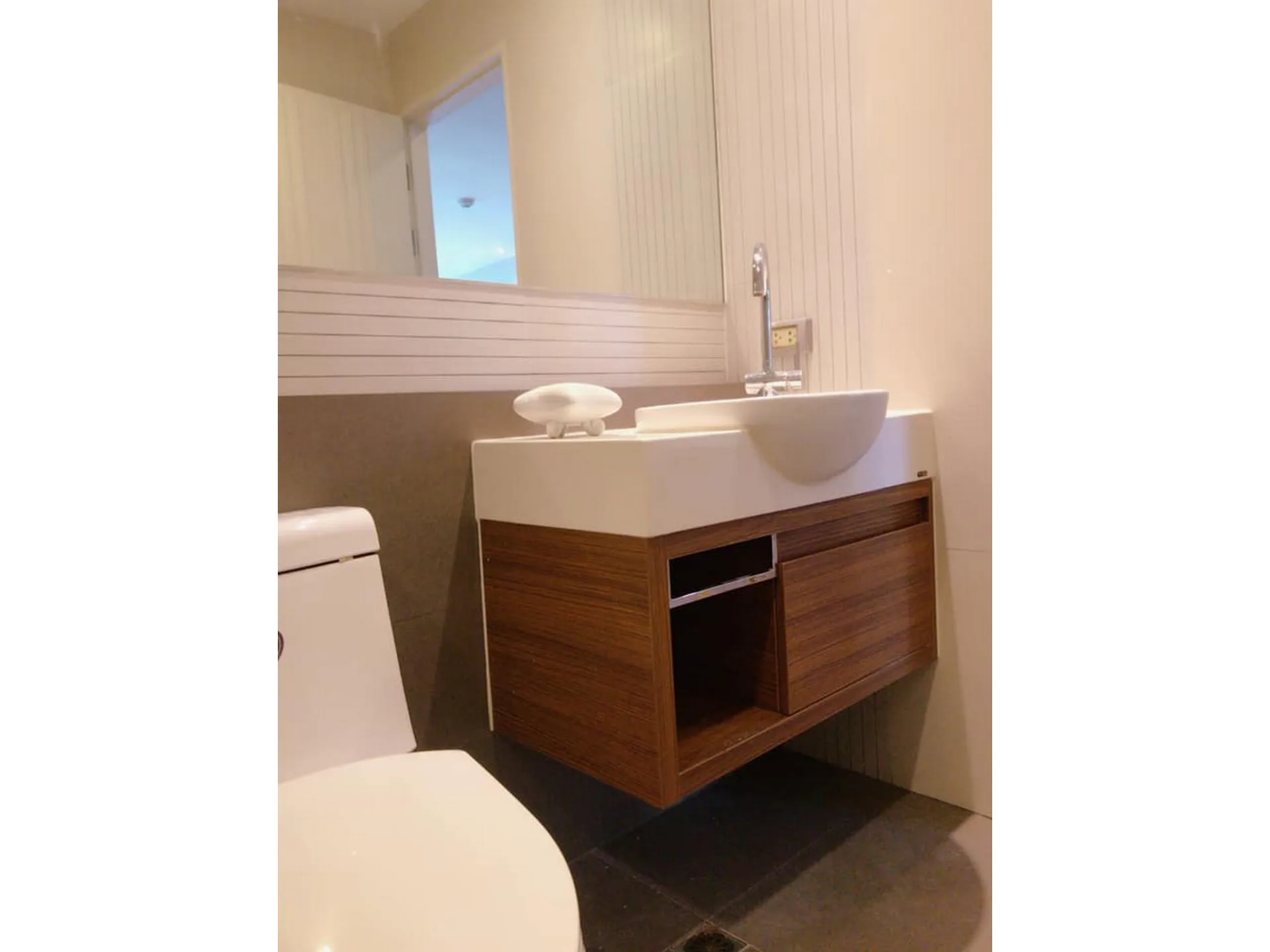 Property photos for Tree Condo LUXE Sukhumvit 52
