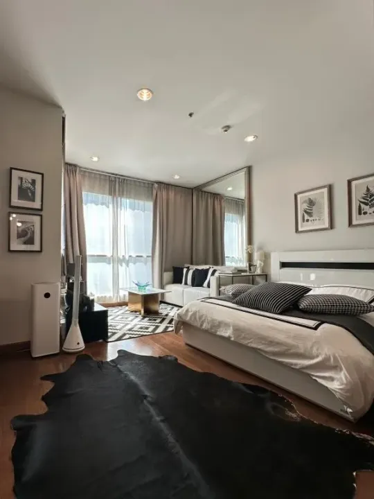 Property photos for The Address Chidlom