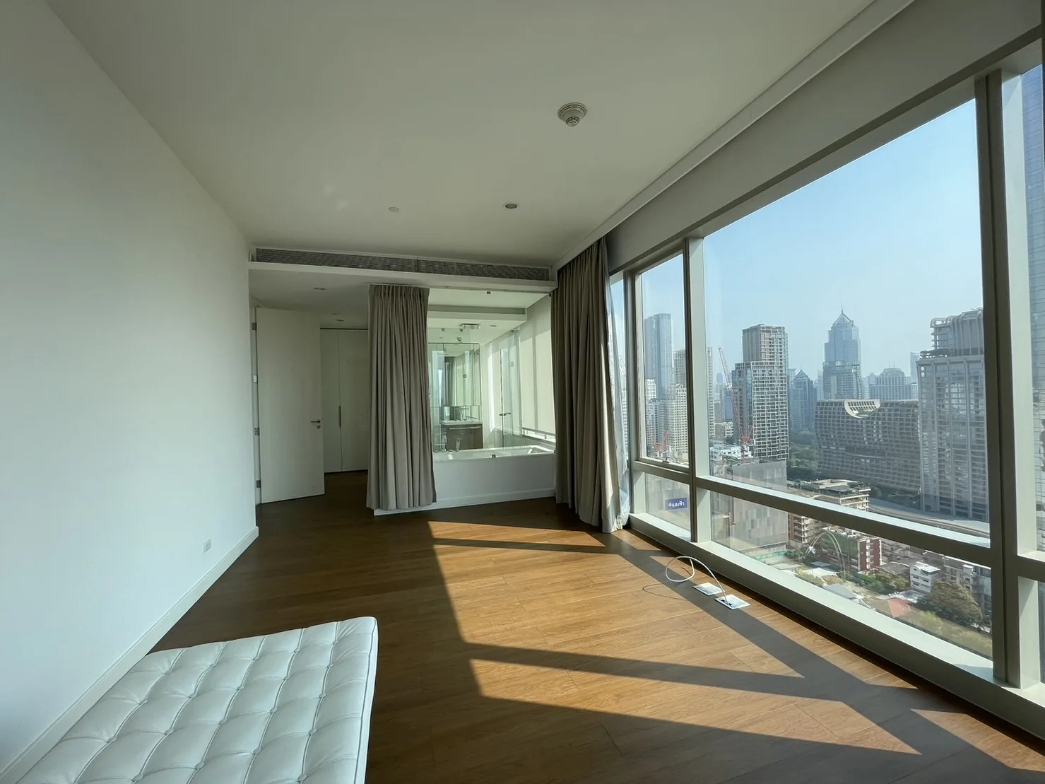 Property photos for 185 Rajadamri