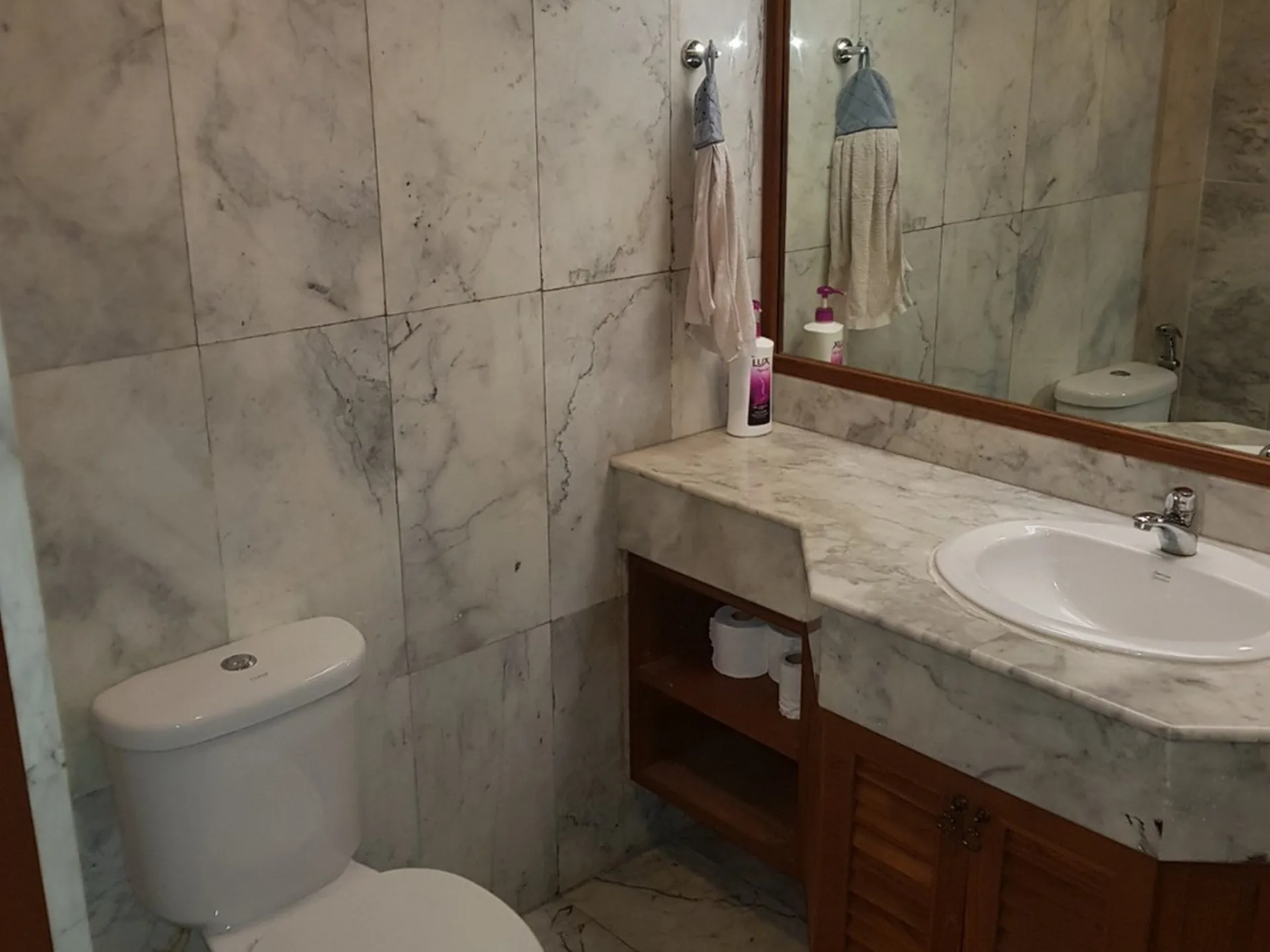 Property photos for The Habitat Sukhumvit 53