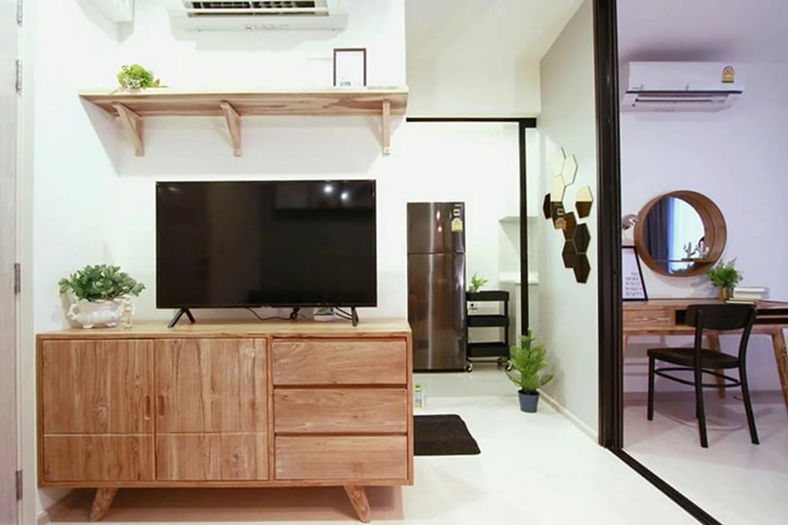 Property photos for Life Asoke