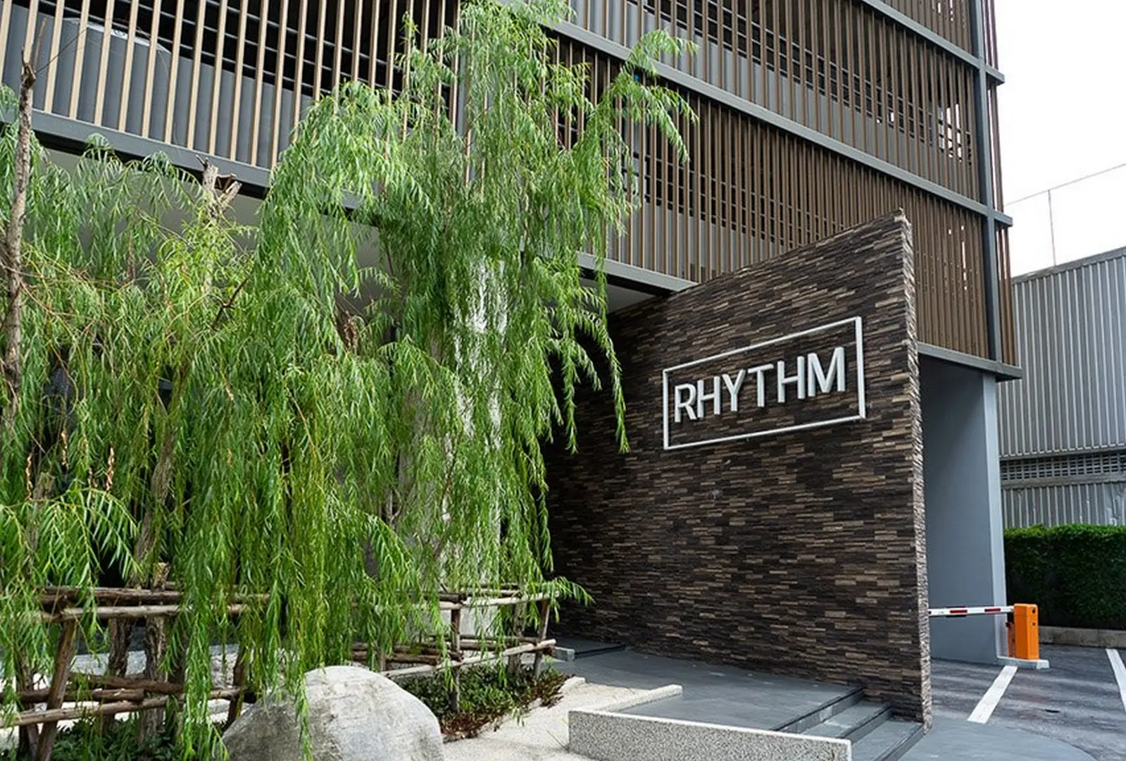 Property photos for Rhythm Asoke 2