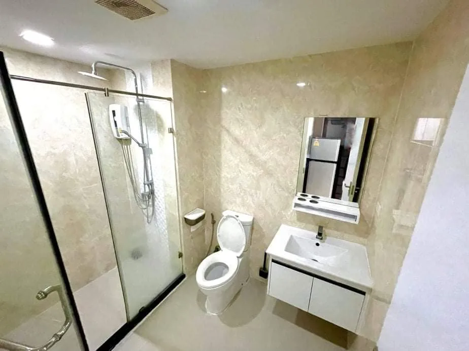 Property photos for Mayfair Place Sukhumvit 64