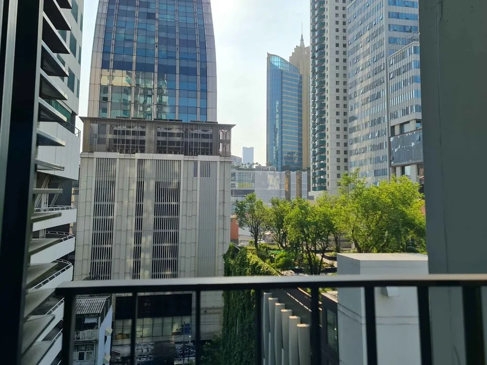 Property photos for Edge Sukhumvit 23